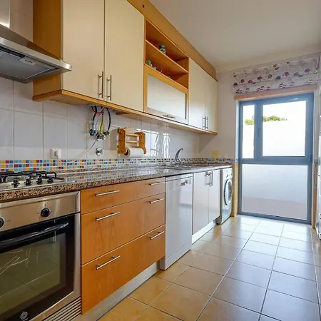 100 M 2 Bedrooms Algarve Sweet Apartamento Armação de Pêra