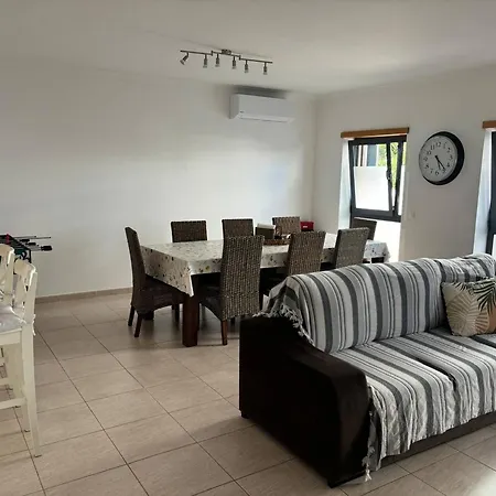 Apartamento 100 M 2 Bedrooms Algarve Sweet Armação de Pêra
